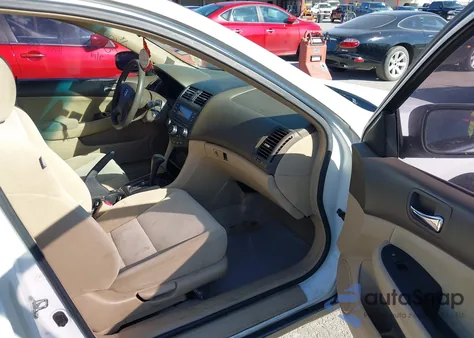 2005 Honda Accord 2.4 Lx из США, поврежденный, VIN 1HGCM564X5A168031